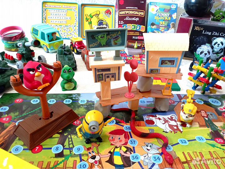 Игрушки набор 44 единицы