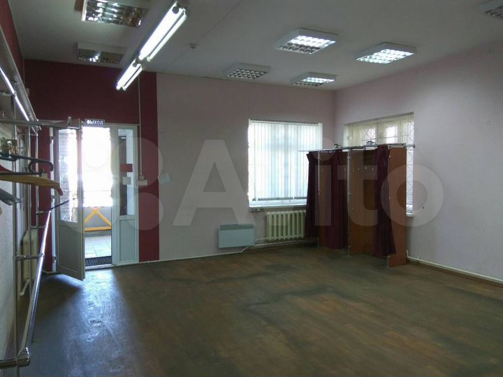 Торгово-офисное помещение, 52 м²