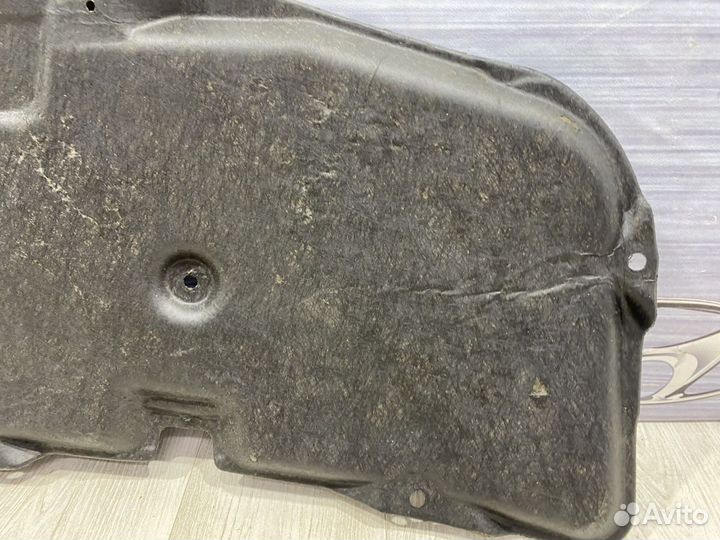 Шумоизоляция капота Nissan almera G15