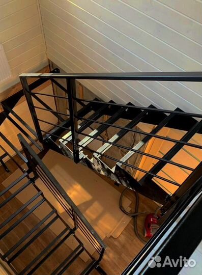 Лестница в стиле лофт