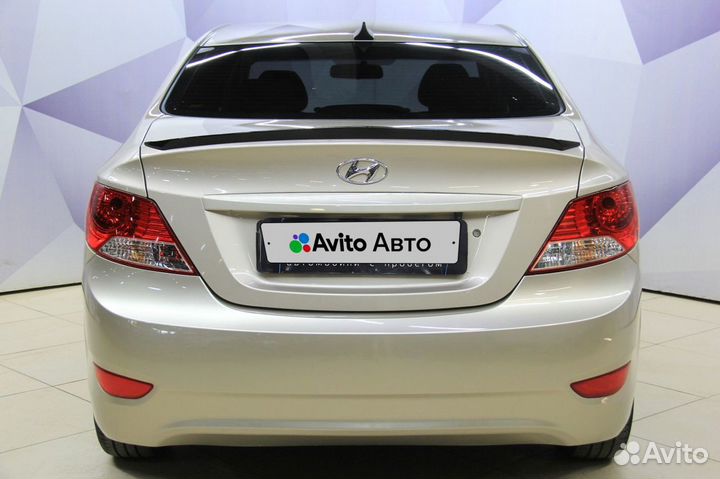 Hyundai Solaris 1.6 AT, 2012, 221 750 км