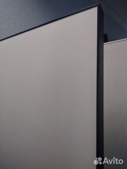 Скрытые межкомнатные двери black edition