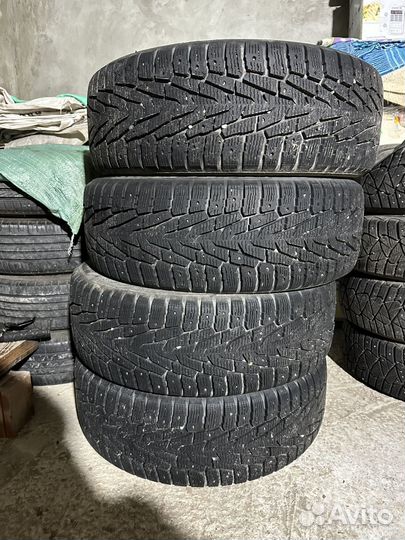 Nokian Tyres Hakkapeliitta 7 SUV 235/60 R18 107T