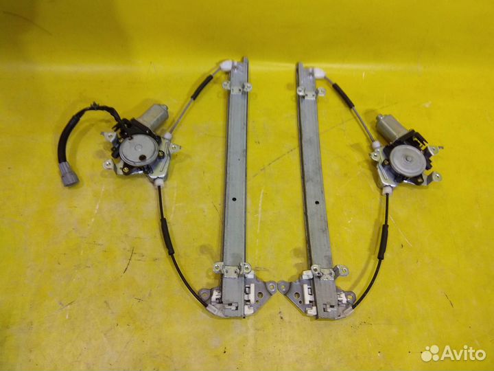 Правый Стеклоподъемник в дверь Nissan X-Trail T30