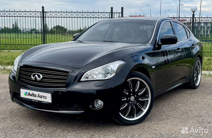 Infiniti M37 3.7 AT, 2011, 220 000 км