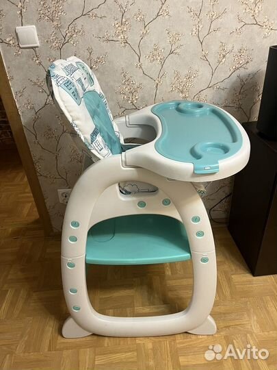 Детский стульчик для кормления