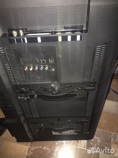 Телевизор samsung 32 H 4270 AU