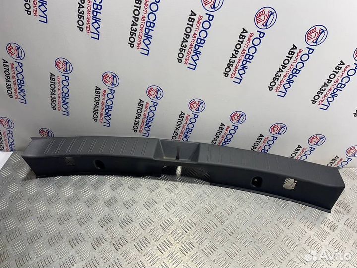 Накладка задней панели Subaru Impreza