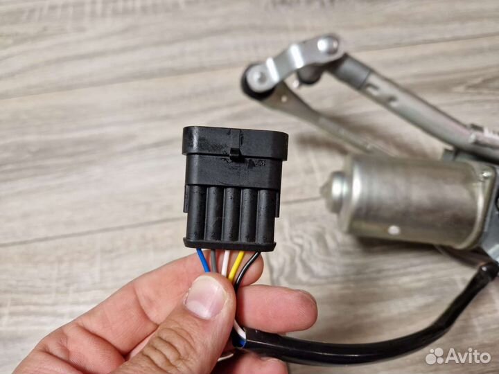 Привод стеклоочистителя