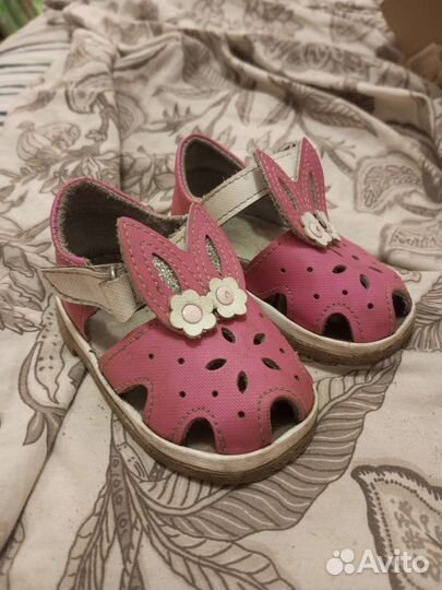Сандалии для девочки