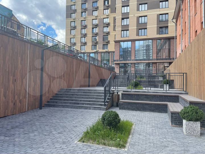 Помещение в центре города, 207 м²