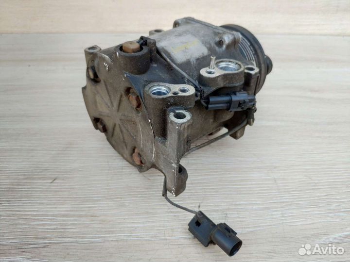 Компрессор кондиционера Mitsubishi Lancer IX 9