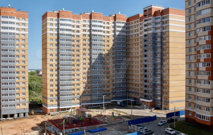 2-к. квартира, 50 м², 10/17 эт.