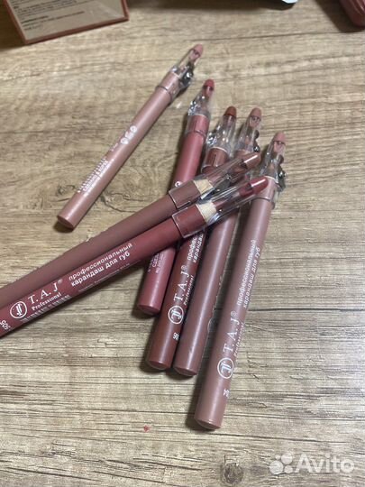 Карандаш для губ