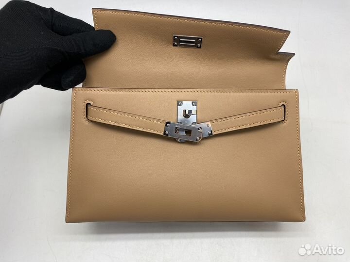 Сумка Hermes Kelly Pochette Swift бежевая