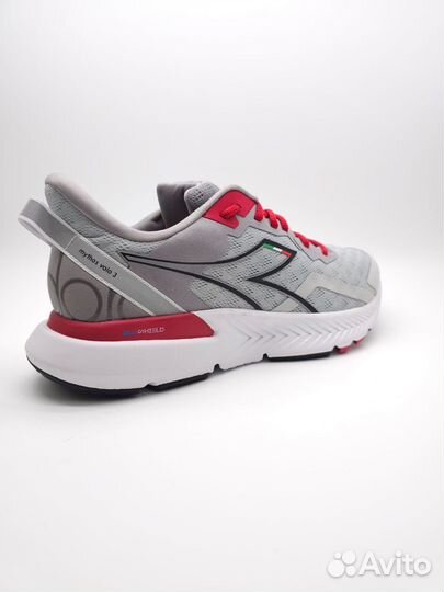 43(EU diadora кроссовки