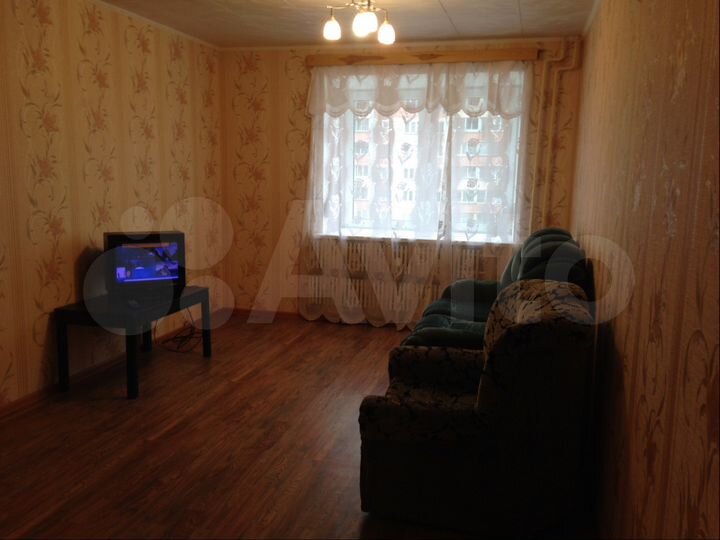 1-к. квартира, 42 м², 8/16 эт.