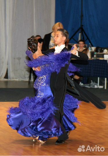 Платье для бальных танцев стандарт