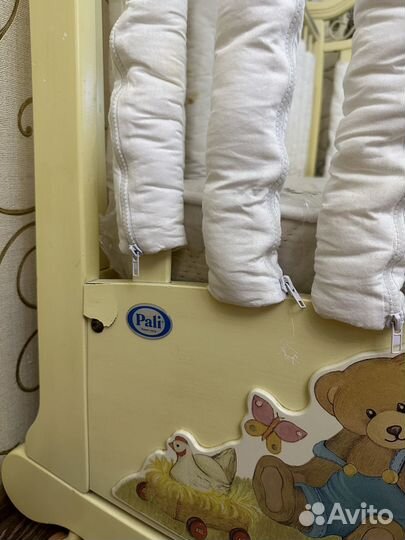 Детская кроватка