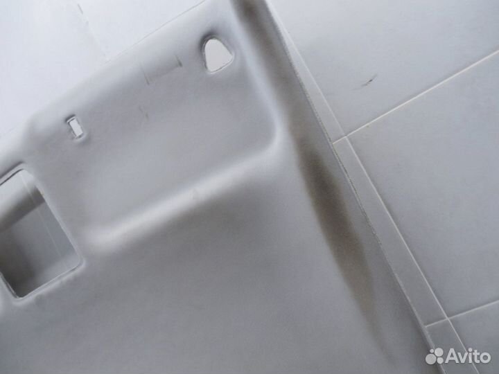 Обшивка потолка Tiida (C11) 2007-2014