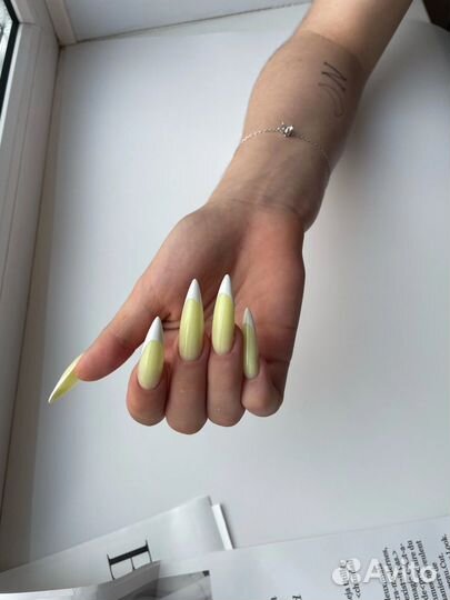 Маникюр на дому