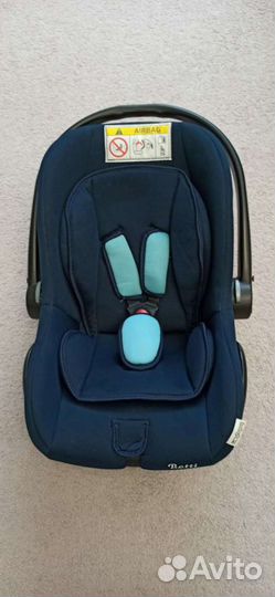 Автомобильное детское кресло 0+