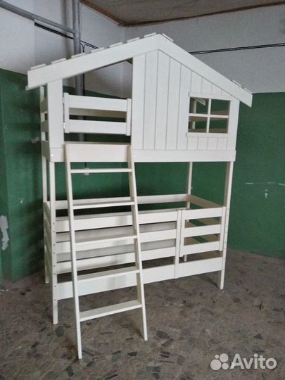 Детская двухярусная кровать кровать домиком