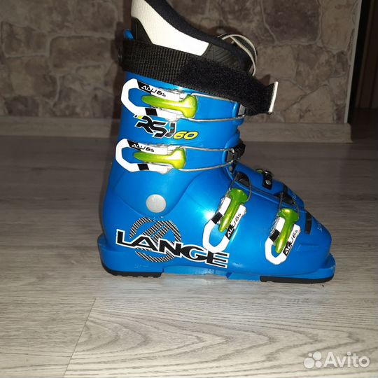 Горнолыжные ботинки детские 22.5 и горные лыжи