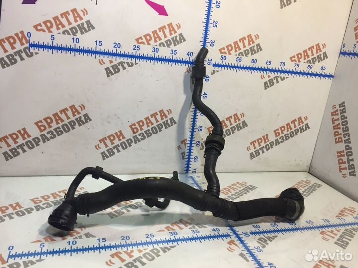 Фольксваген Пассат Патрубок радиатора верхний