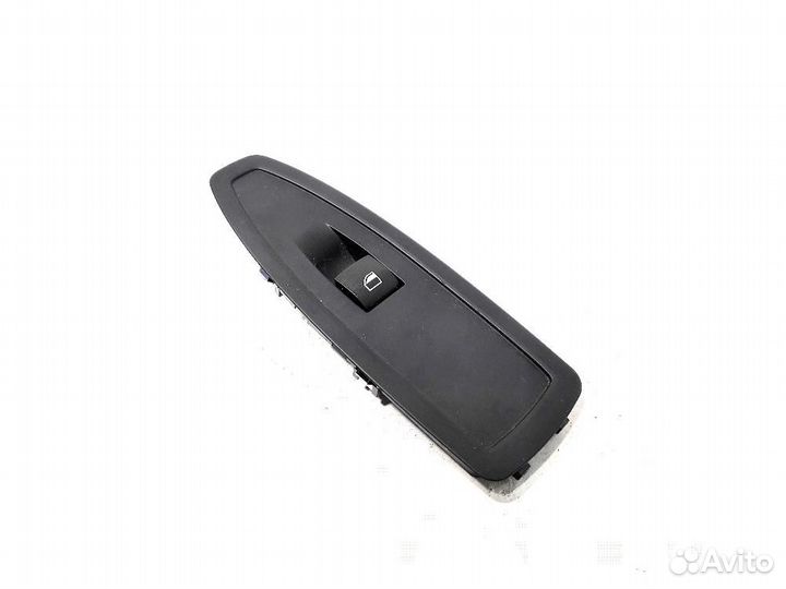 Кнопка стеклоподъемника BMW F30