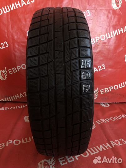 Yokohama Ice Guard IG30 215/60 R17 98Q
