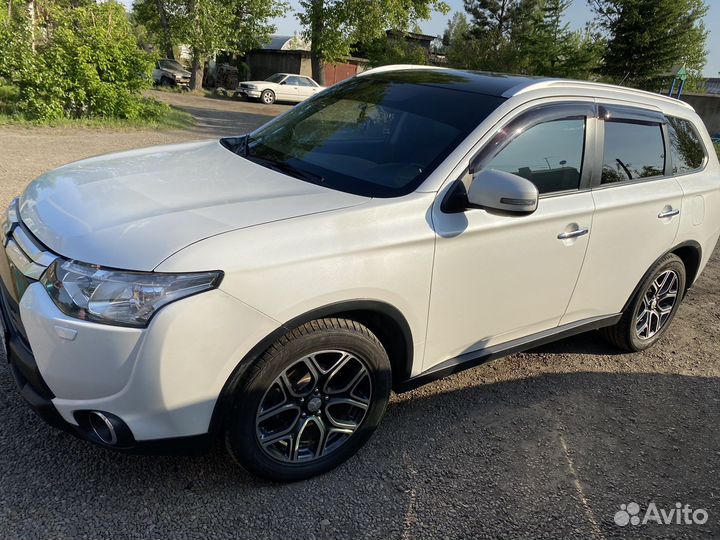 Mitsubishi Outlander 2.4 CVT, 2014, 162 000 км