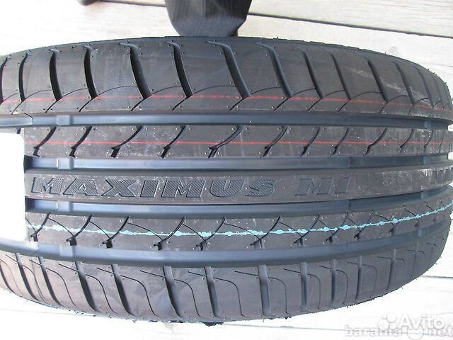 Maxtrek Maximus M1 215/35 R19