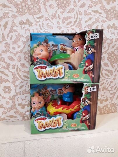 Игрушка новая Лесные белки музыкальная