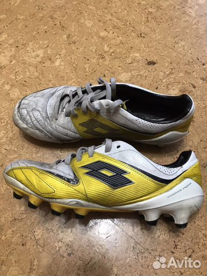 Профессиональные бутсы lotto puntoflex