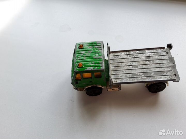 Модель грузовика