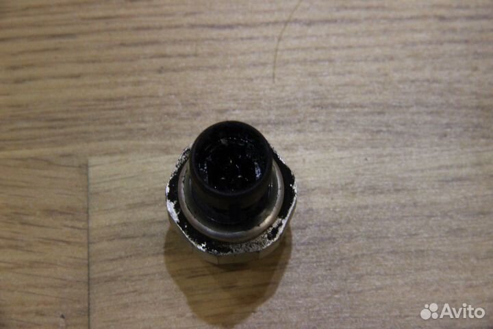 Датчик давления масла GMT800