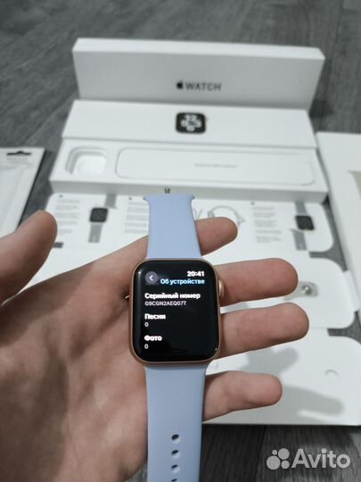 Apple watch se(gen2) 40 mm батарея - 100%