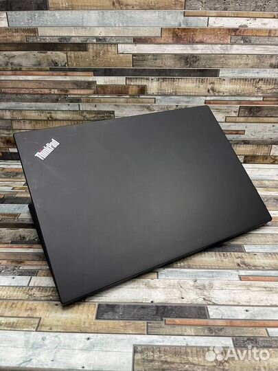 Ноутбук Lenovo thinkpad T490S