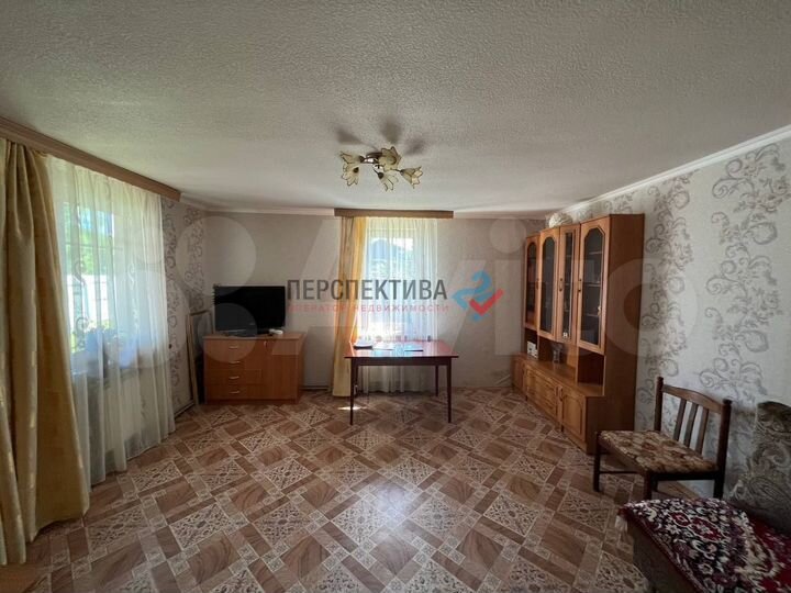 Дом 70,9 м² на участке 11,8 сот.