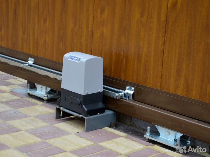 Автоматика для распашных ворот Установка под ключ