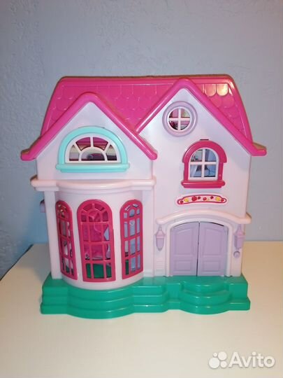 Домик кукольный