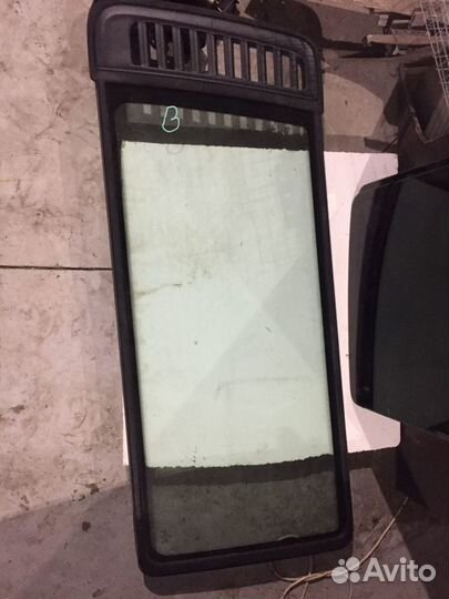 Стекла задние WV-т4 длинная база