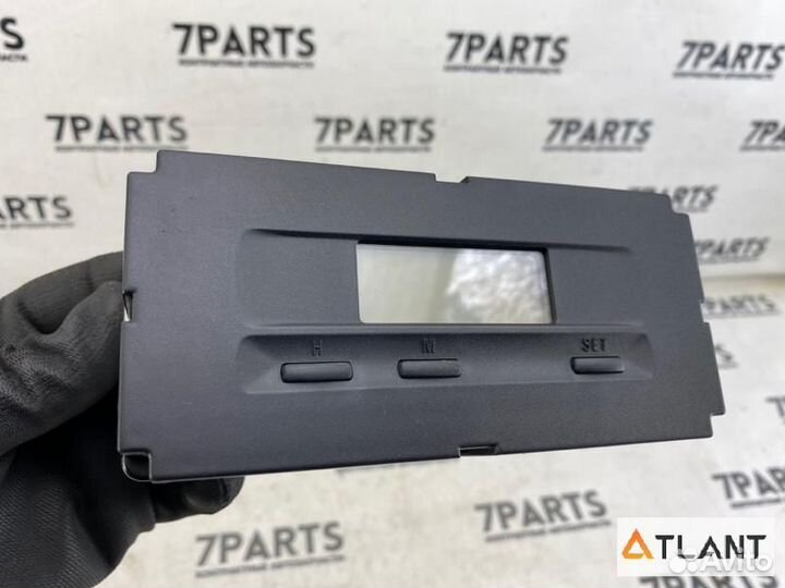 Часы mitsubishi pajero IO