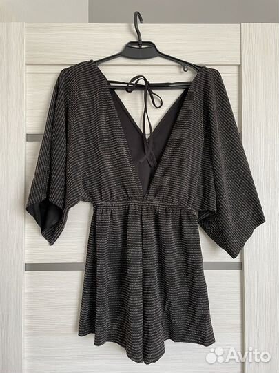 Комбинезон с шортами