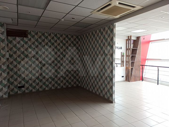 Торговая площадь, 43 м²