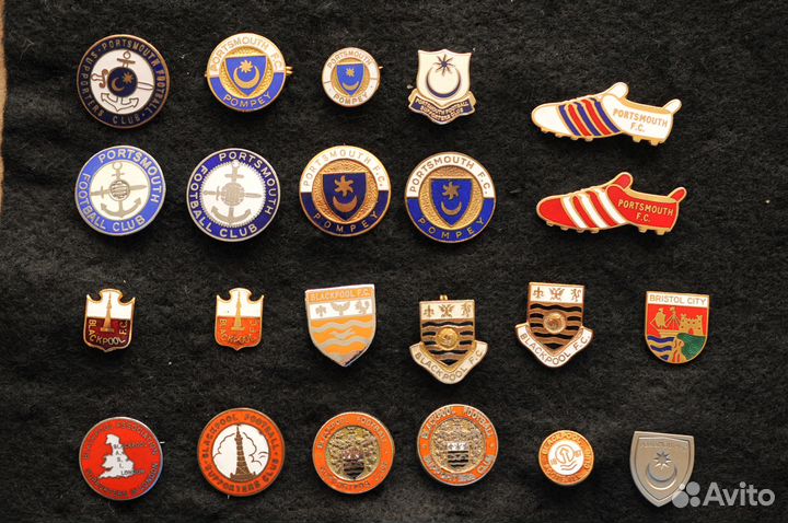 Значки футбол старая Англия 1 Лига и другие Лиги