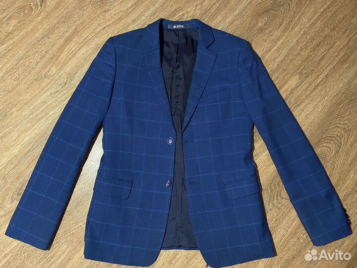 Школьный пиджак