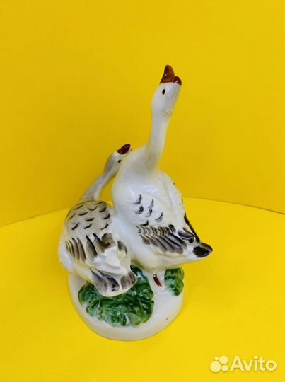 М.14897 Статуэтка Гуси Вербилки