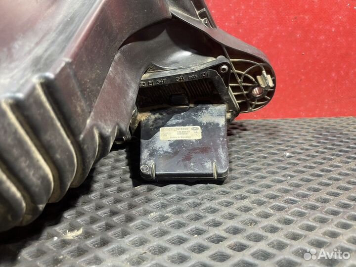 Фара левая 2019г. Daf XF106